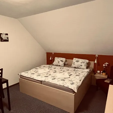 Inn Amálka 3*