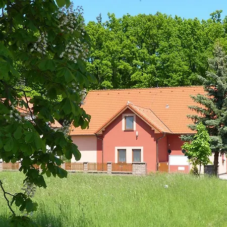 Amálka 3*